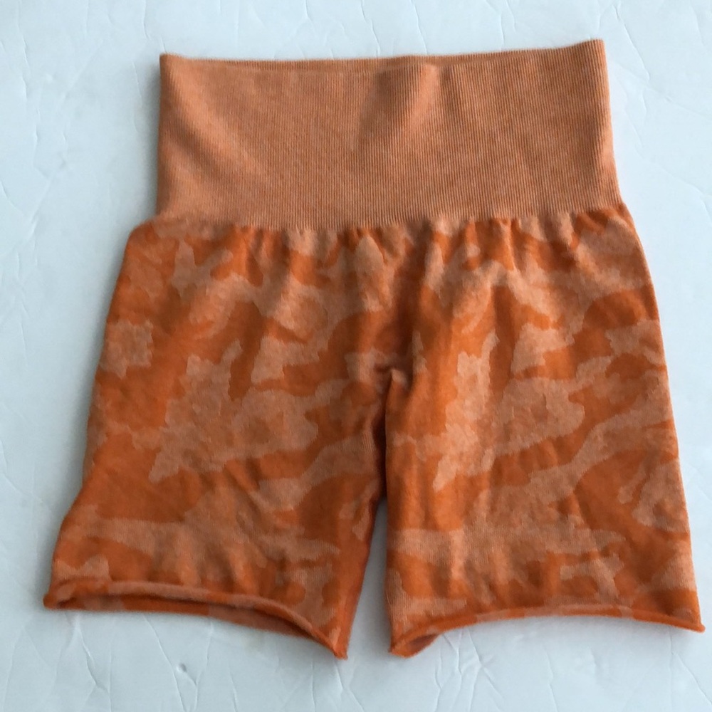 NBGTN Shorts Upcycled Orange Camouflage SZ XS - Picture 4 of 5